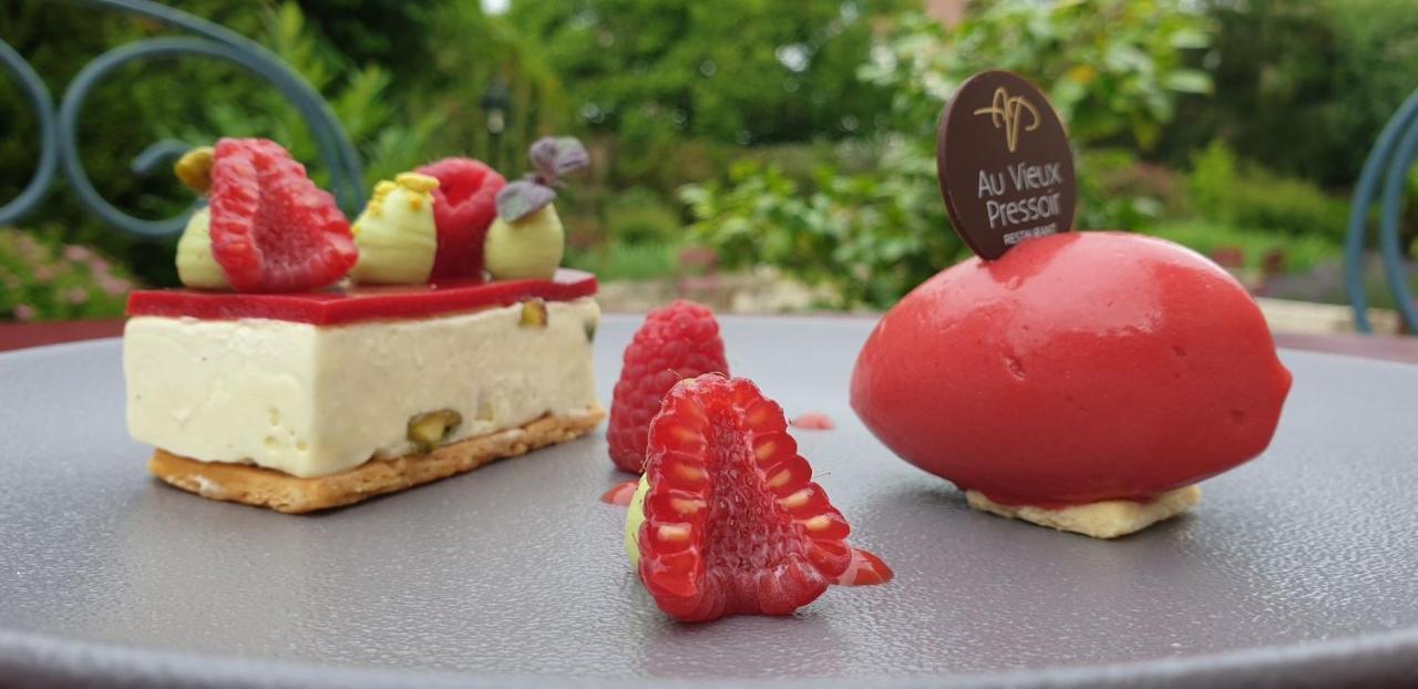 Auberge Du Lac, Sure Hotel Collection By Best Western Mesnil-Saint-Père エクステリア 写真