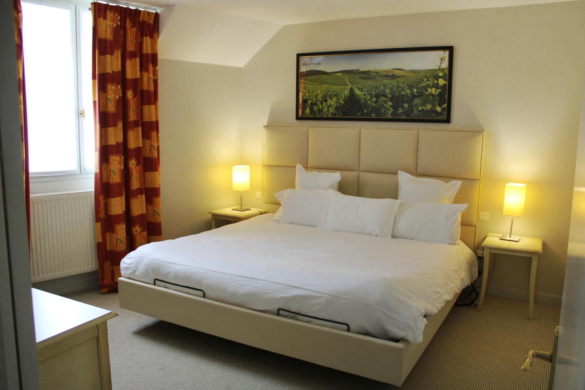 Auberge Du Lac, Sure Hotel Collection By Best Western Mesnil-Saint-Père エクステリア 写真