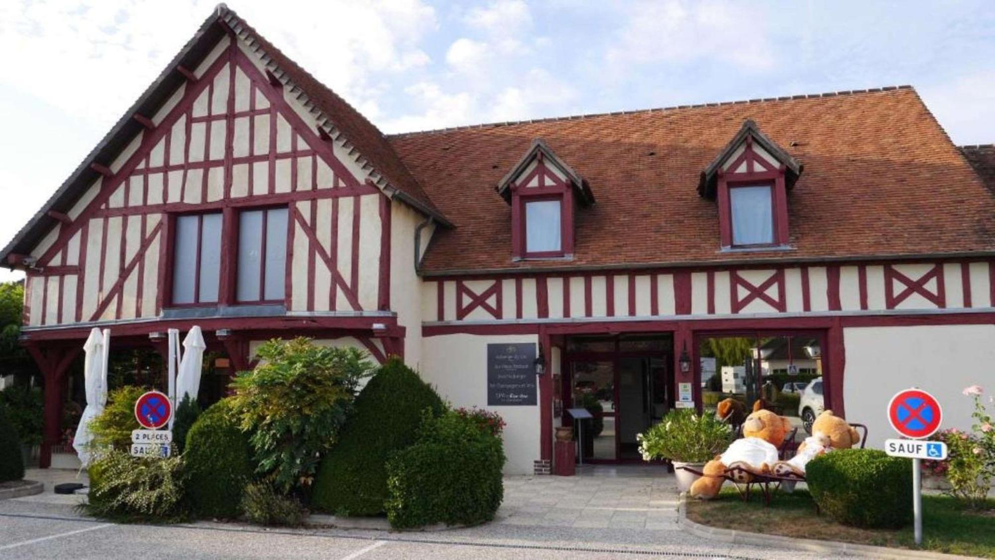 Auberge Du Lac, Sure Hotel Collection By Best Western Mesnil-Saint-Père エクステリア 写真